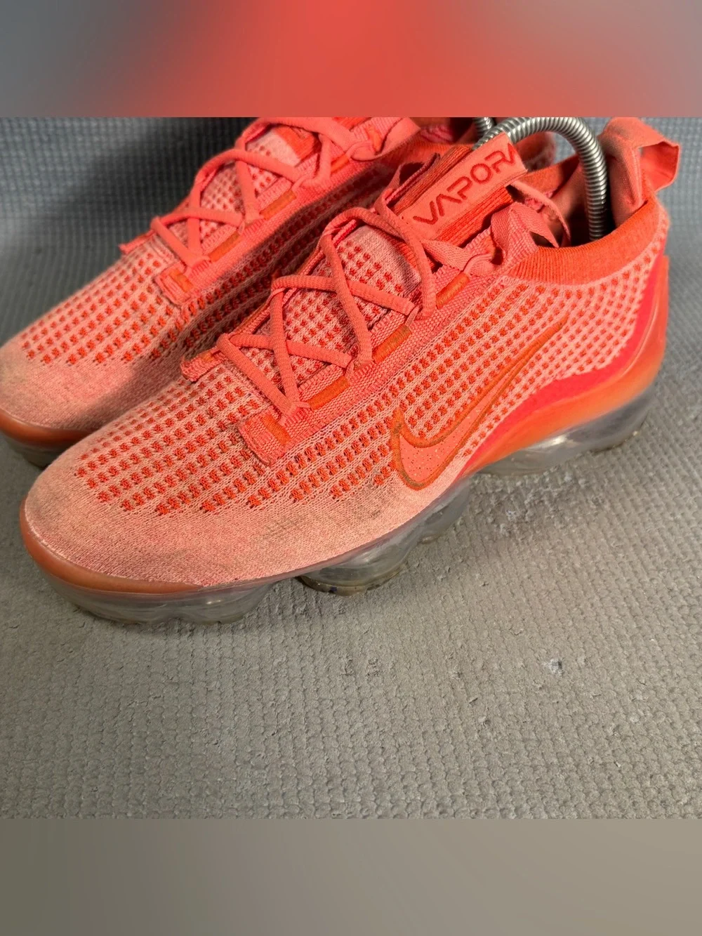 Nike Air VaporMax 2021 Flyknit in 'Magic Ember' Shoes DC4112-800 Women’s Sz 8.5 - Picture 3 of 11